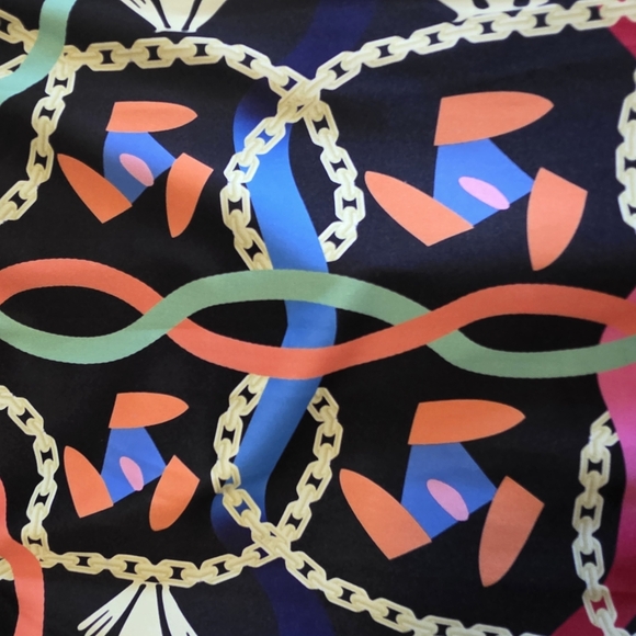 Colorful XL Geometric Print Dress - Picture 6 of 7